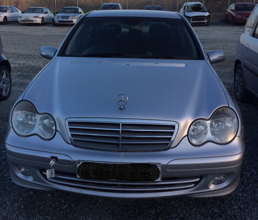 Mercedes C180