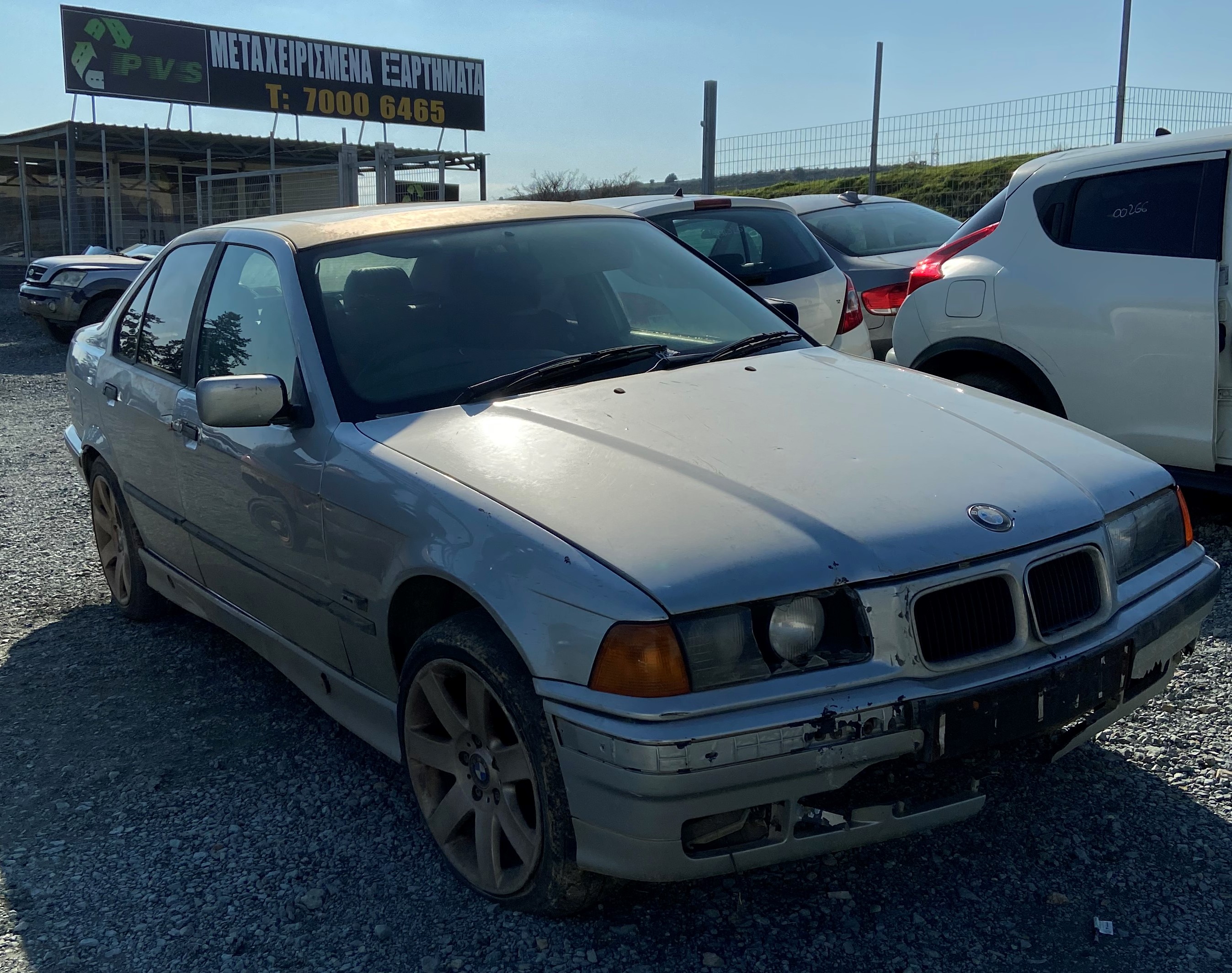 BMW 318i 
